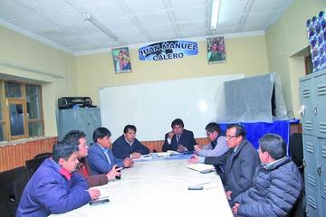 La directiva del conjunto potosino en la reunión de la víspera.