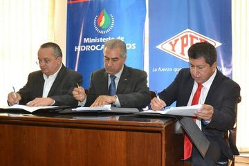 Bolivia y Brasil firman cartas de intención por venta de gas y urea