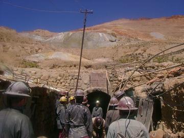 Amonestan a empresas turísticas que operan en el cerro