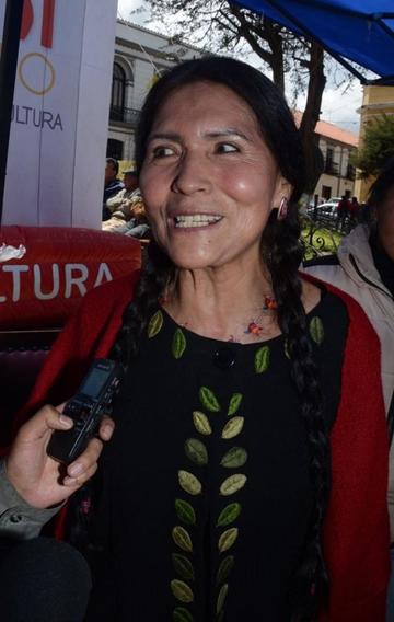 Luzmila  Carpio lleva  su canto a  Argentina