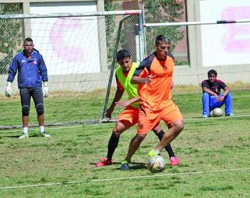 Aníbal Domeneghini decide alejarse de Universitario 