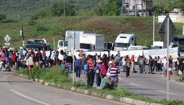 Campesinos demandan renuncia presidente de Guatemala 