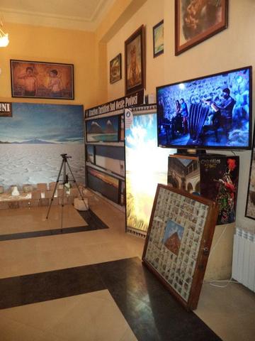 El sector audiovisual del centro.