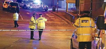 Detienen a familia del supuesto terrorista de Mánchester
