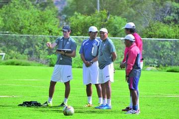 Wilster busca dos refuerzos para la Copa Libertadores 