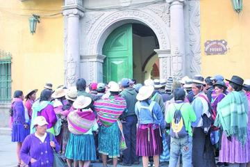 Dirigente admite división en la organización campesina