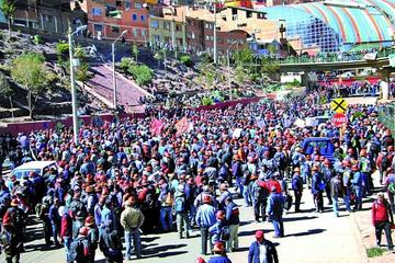 Masiva fue la movilización de los mineros del sistema cooperativo.