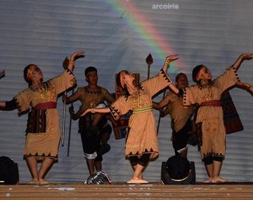 Presentan cuatro obras de danza
