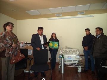 Invierten Bs 1.3 millon en la adquisición de 15 incubadoras en Potosí 