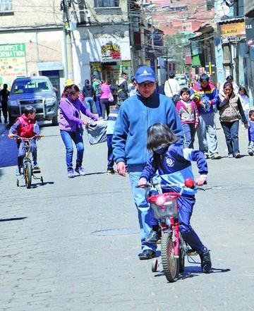 Potosinos cumplen hoy el Día Municipal del Peatón