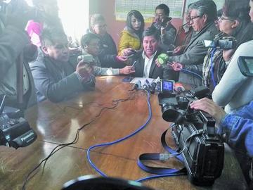 Juan Carlos Cejas, en la conferencia de prensa.