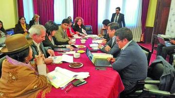 Economía y TSE darán a conocer el presupuesto para las judiciales 