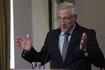 Muñoz afirma que Bolivia falta a la verdad en foros