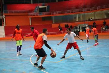 Los jugadores de la Vieja Casona durante su entrenamiento.
