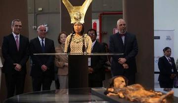 Revelan rostro de mujer gobernante