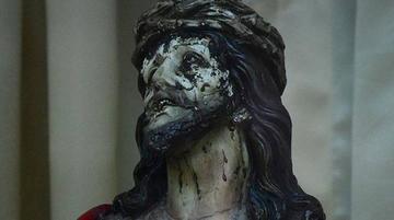 La imagen del Cristo que llora.