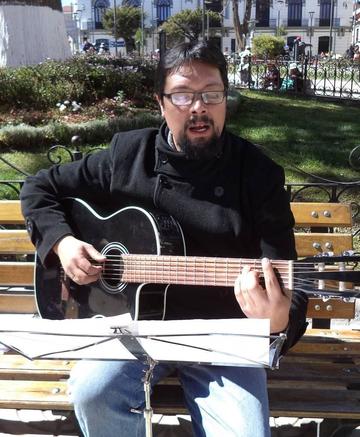 Carlos Sivila presenta una canción dedicada al Cerro 