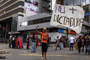 Gobierno de Venezuela evalúa su relación con Estados Unidos