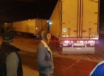 La medida de presión está generando una serie de daños económicos al transporte internacional.