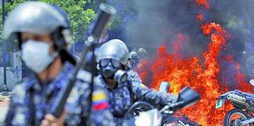 Repudian apoyo de Evo a la Constituyente de Maduro