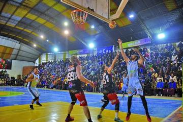 El partido se jugó en el coliseo “Parque de la Unión Nacional.