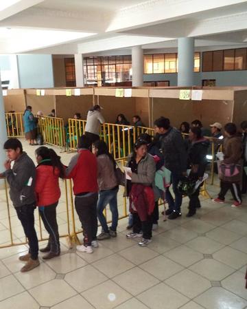 El espacio del registro y las cajas.
