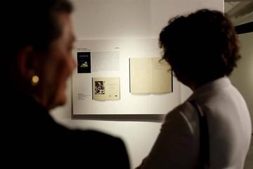 Exponen poesías del “Reina Sofía”