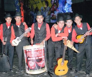 Estudiantina va a festival de Oruro