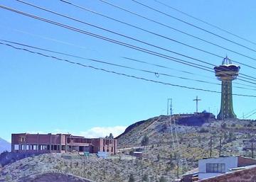 El centro educativo virtual está en ejecución en el cerro Pary Orcko.
