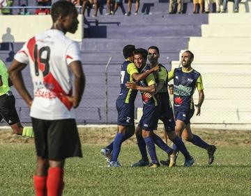 Nacional Potosí se queda en el fondo del Clausura