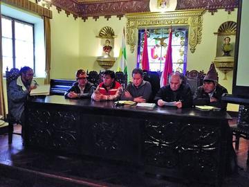 La reunión se desarrolló en ambientes de la Gobernación de Potosí.