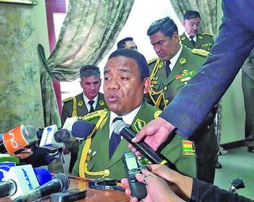 El comandante del verde olívo, Abel de la Barra.