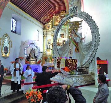 La visita a la virgen del Rosario en Santo Domingo.
