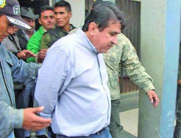 Revocan detención de Carmelo Lens y podrá defenderse en libertad