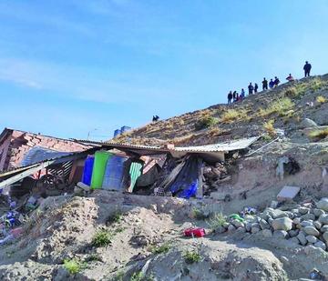 La casa quedó totalmente destruida.
