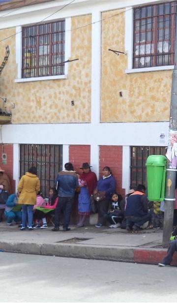 Preinscripción escolar inicia con la entrega de los formularios