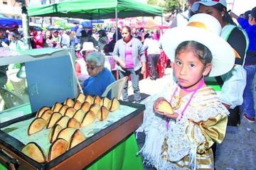 Impulsan la declaración Potosí Cuna de la Salteña