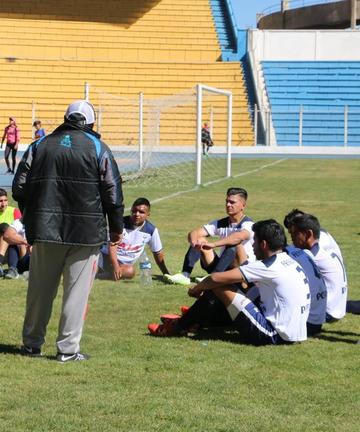 Wilstermann trabaja con la mira puesta en Quebracho
