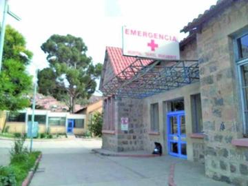 Hombre apuñalado recibe atención médica en Potosí