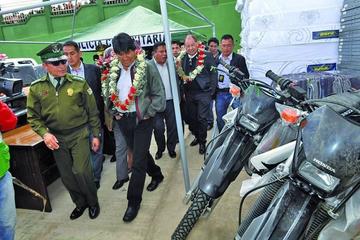 Evo entrega e inaugura EPI-8 en acto por la efeméride de Potosí