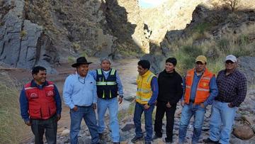 El alcalde y técnicos de la Alcaldía en una inspección anterior.