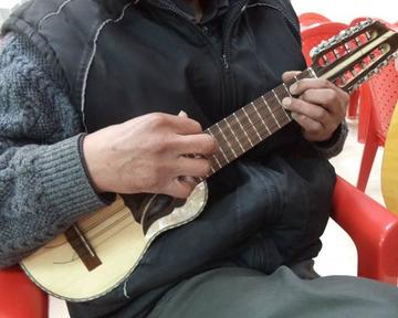 Cinco charanguistas actúan hoy en el ciclo cultural “Q’esintuu y Umantuu”