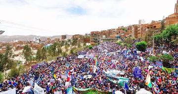 Se informó que la movilización de ayer contó con la presencia de gente de las 16 provincias.