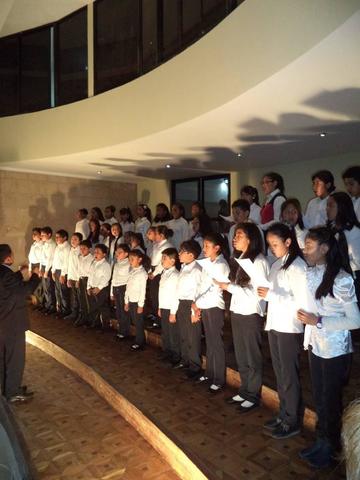 El coro infantil en su presentación.