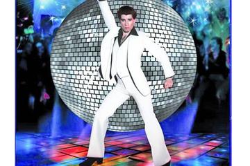 Evocan 40 años de fiebre de Travolta