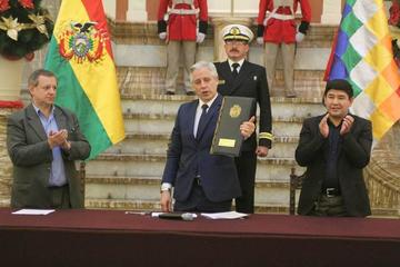 Promulgan Código del Sistema a pesar del rechazo de los médicos