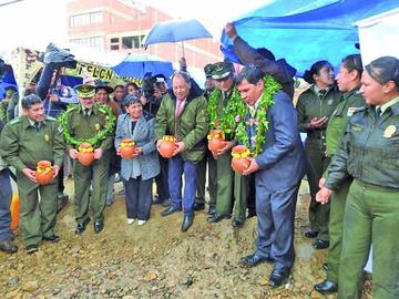 Inauguran obras de la fuerza antinarcóticos
