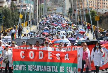 Abren posible cambio al código y médicos piden su abrogación