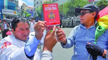 Comités cívicos piden abrogar todo el nuevo Código del Sistema Penal