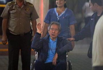 El expresidente peruano Alberto Fujimori (1990-2000) abandonó el 4 de enero la clínica Centenario de Lima.